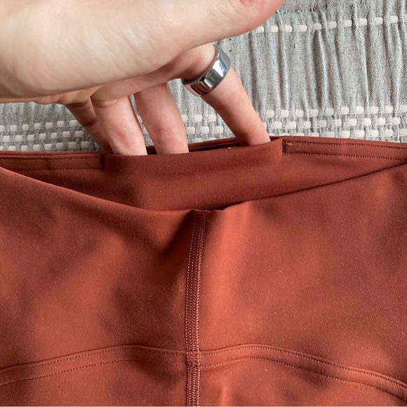 Lululemon Instill High Rise Tights Leggings Date Brown Sz 6 Yoga Workout 25 inch - Picture 8 of 15